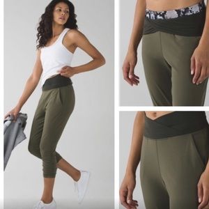 Lululemon Sunset Salutation Crop